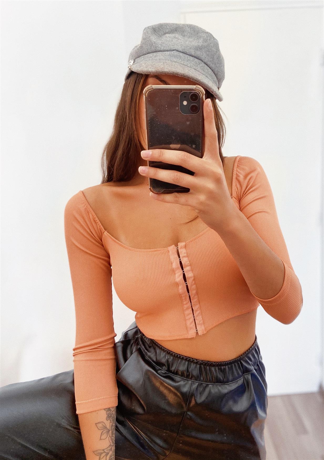 Top KELLY