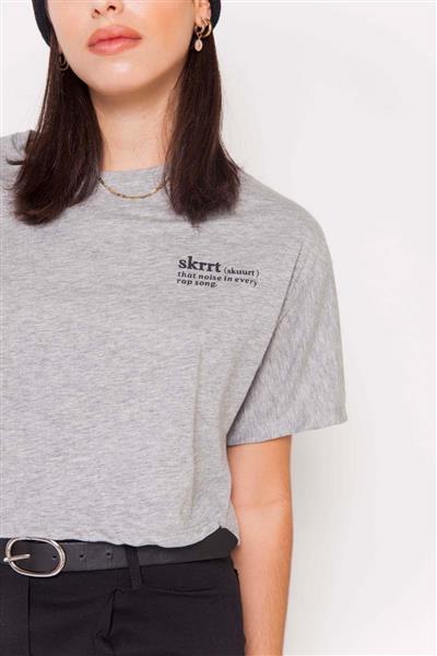Remera crop SKRRT
